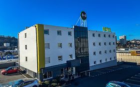 B&B Hotel Saint-Etienne Monthieu