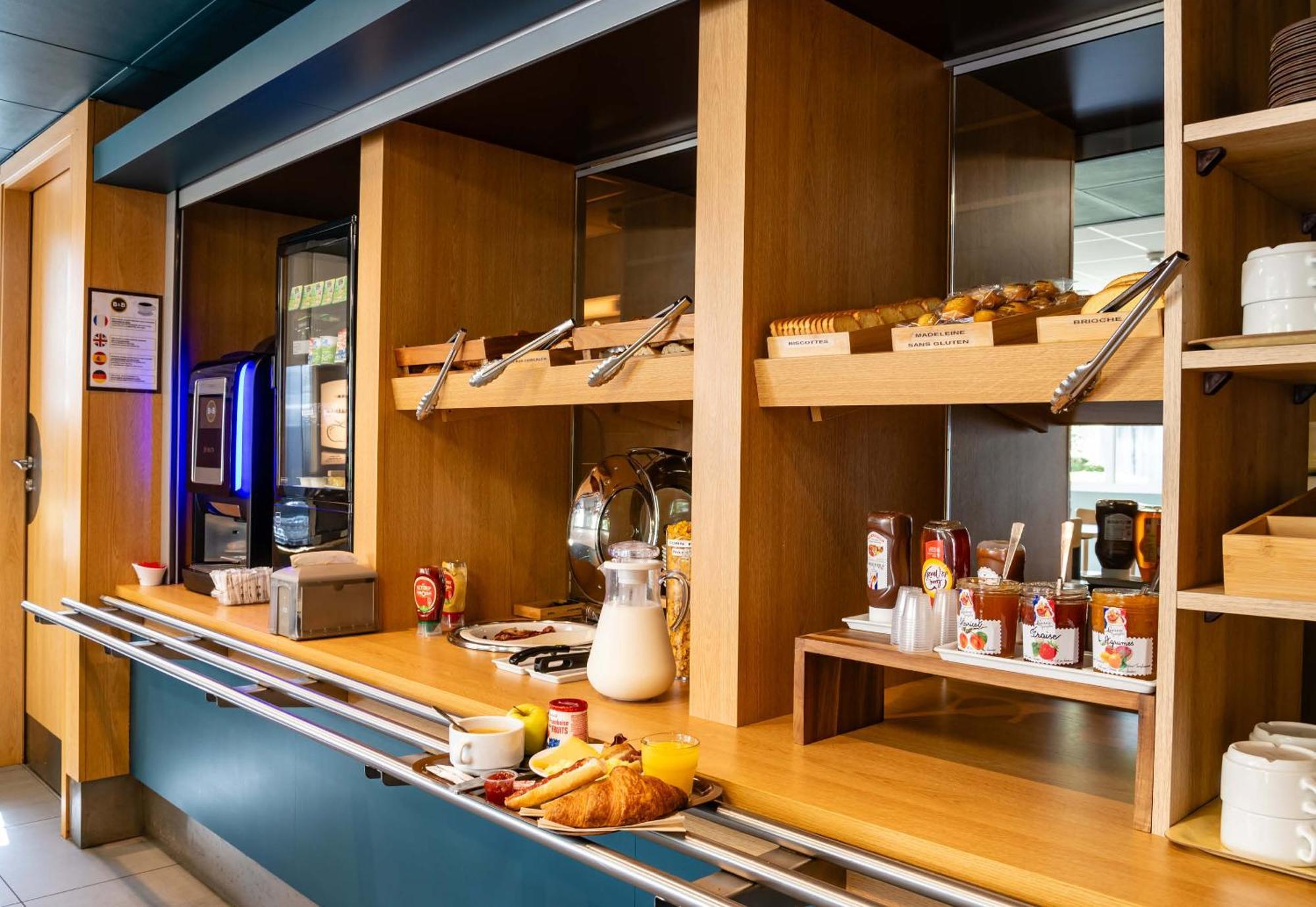 B&B Hotel Saint-Etienne Monthieu Zewnętrze zdjęcie
